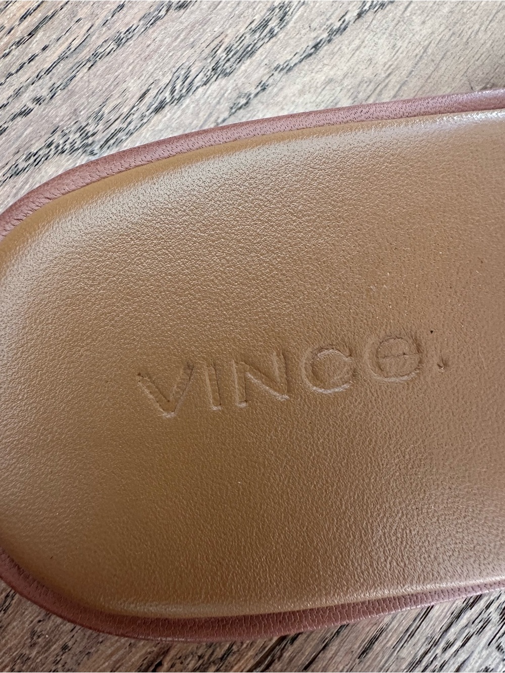 Vince Tan Leather Flat Sandals 10 - Picture 6 of 6
